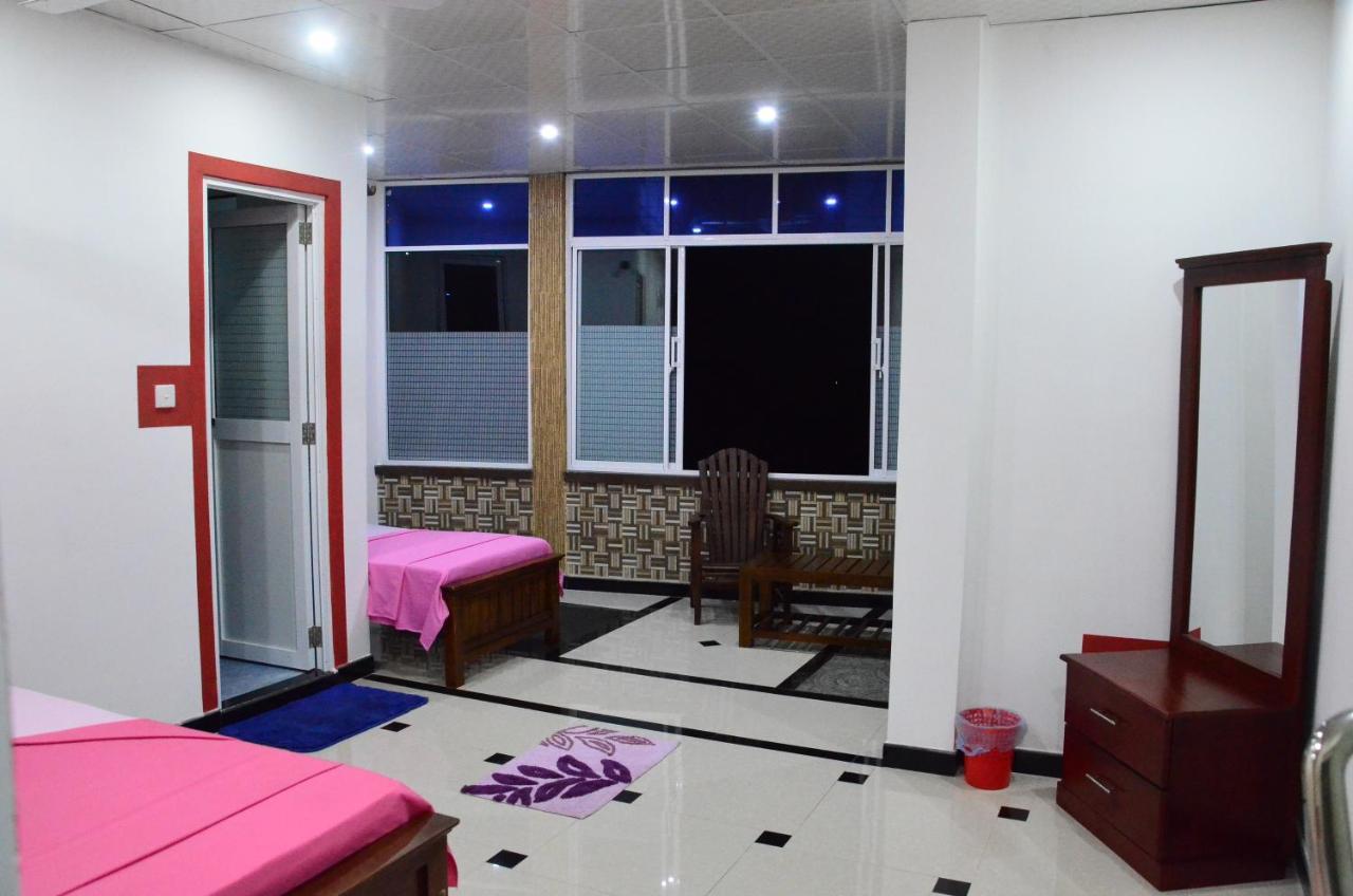 Kandyan Feel Free Homestay Exterior foto